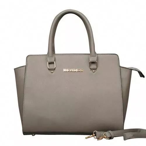 精致女孩一生必备的30个包包,精致女孩包包里必备好物