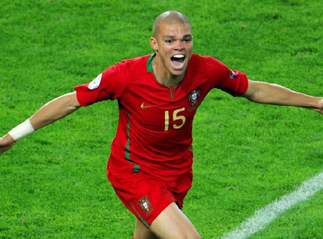 鍡滆姝﹀儳浣╀僵,鍔熷か瓒崇悆琛ㄦ紨鐗囨