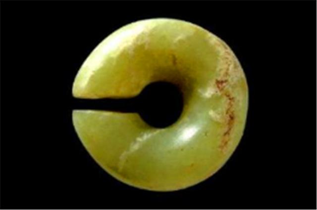 腰若流纨素耳著明月珰读音,腰若流纨素耳著明月珰指如削葱根