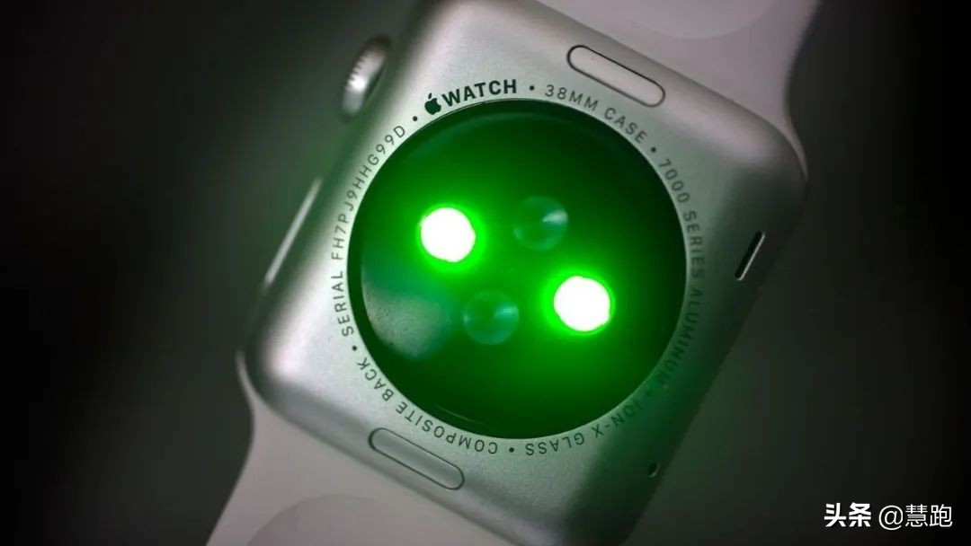 最新全球公认最好的跑步手表,跑步手表哪一款最合适最划算