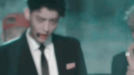 濡備綍鍒嗚鲸榛戠溂鍦堝拰鍗ц殨,宸茬粡鍒嗕笉娓呮槸鍗ц殨杩樻槸榛戠溂鍦堜簡