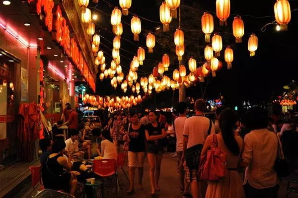 重庆九龙美食街吃货的天堂,国内十大美食街吃货的天堂