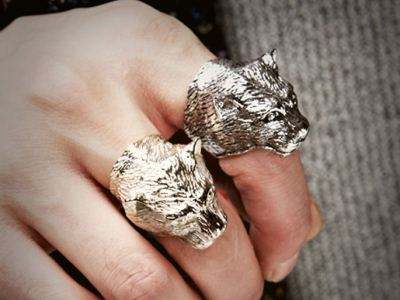 女生怎么选择合适的尺寸的戒指,不知道女生手指多粗怎么挑选戒指