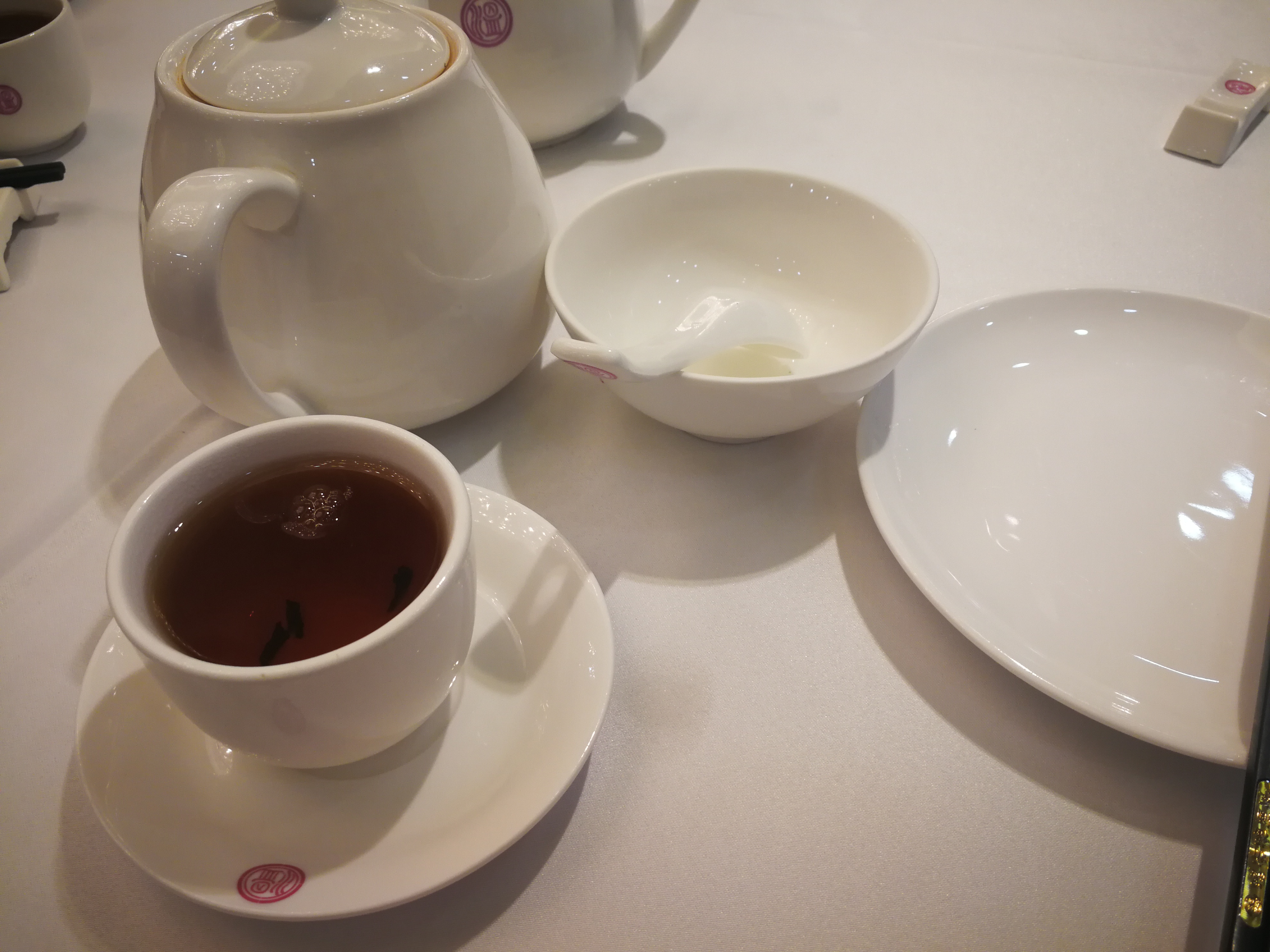 带你品味正宗的广东美食,带你感受岭南风情