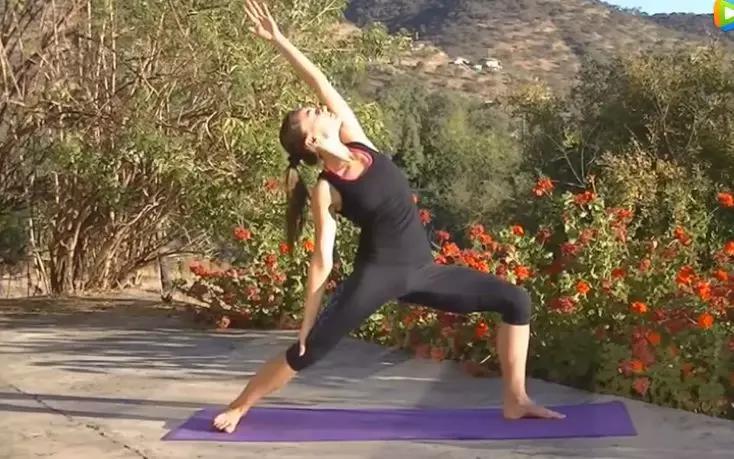 30分钟无痛开髋又开肩，越练越苗条，身体柔韧度翻倍