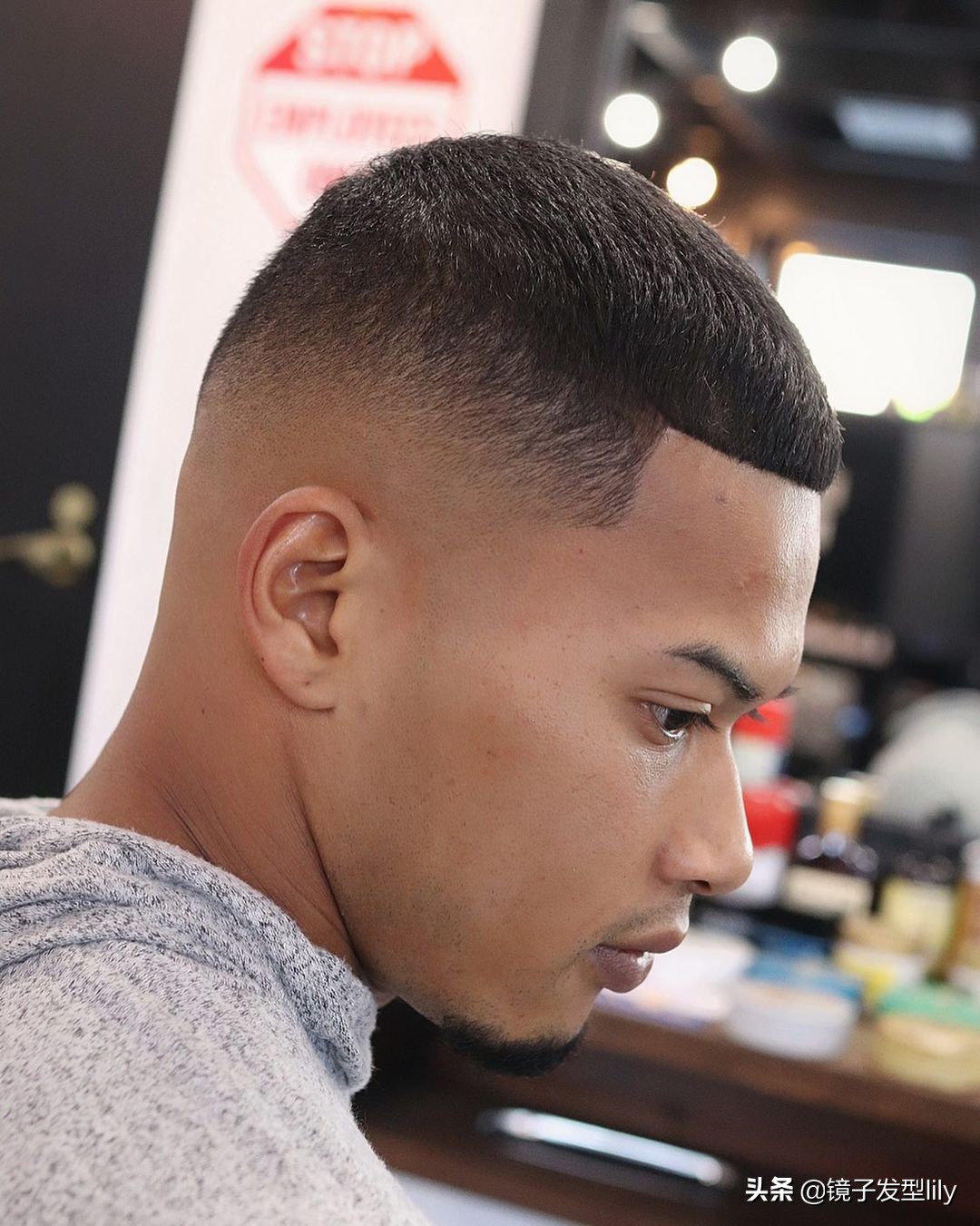 男生自己推两侧头发成寸头,新手剪男发怎么剪层次