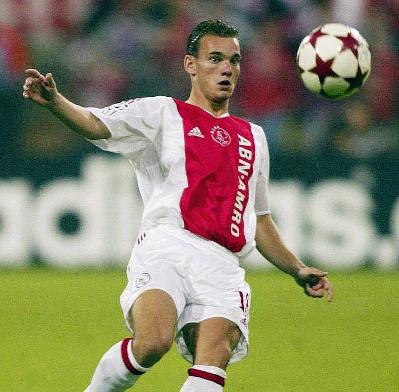 荷兰三剑客都有金球奖吗,荷兰三剑客退役