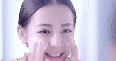 欧莱雅复颜玻尿酸洗面奶图片,含有氨基酸玻尿酸的洗面奶