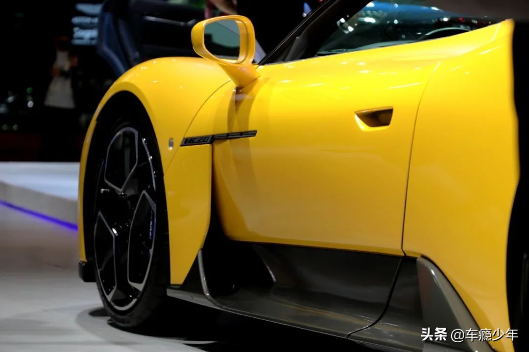 玛莎拉蒂mc20全新最低落地价格,售价210万元玛莎拉蒂mc20全球首发