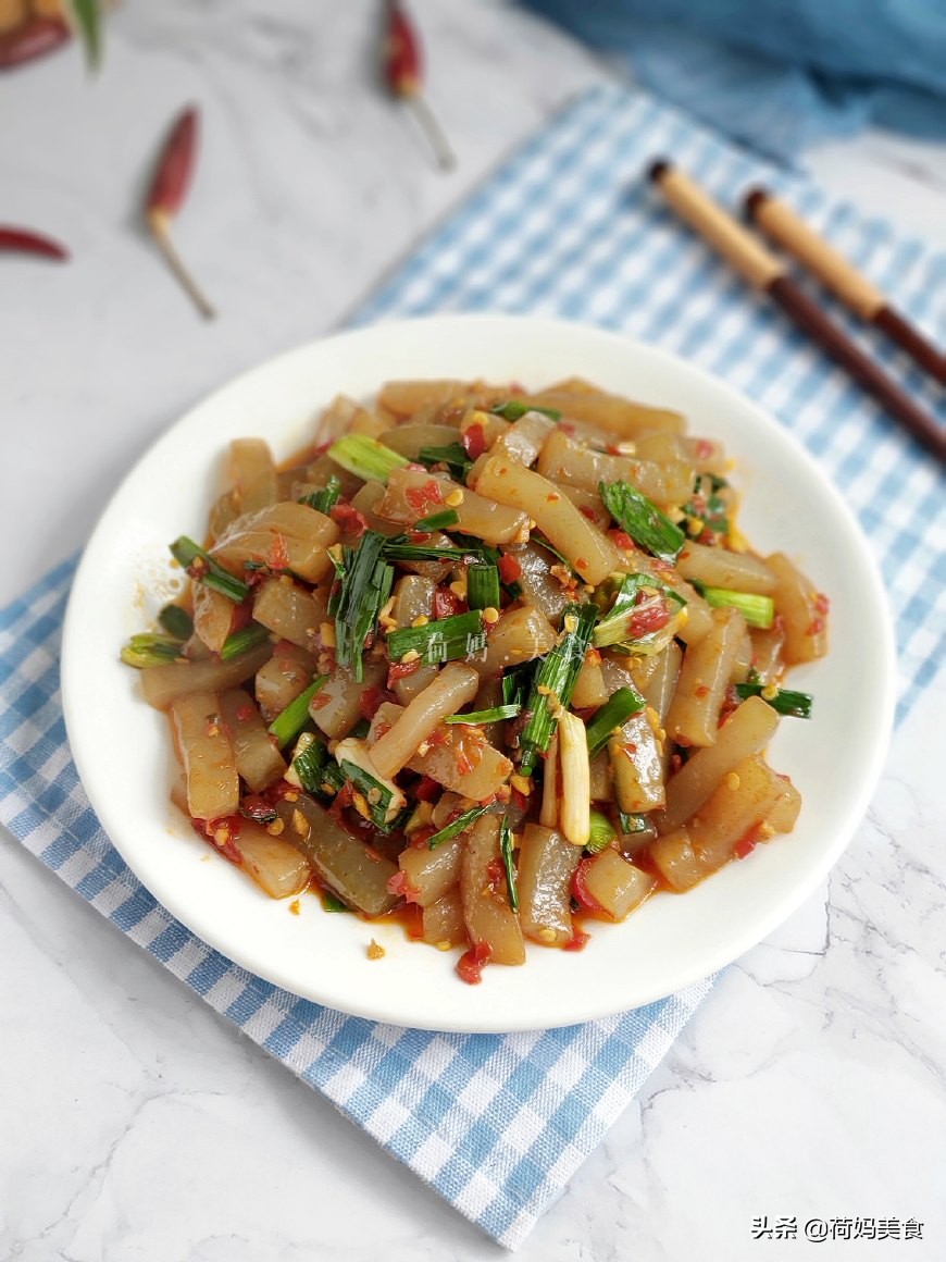 看一下魔芋豆腐怎么做来吃的教程,魔芋豆腐怎么做好吃又简单