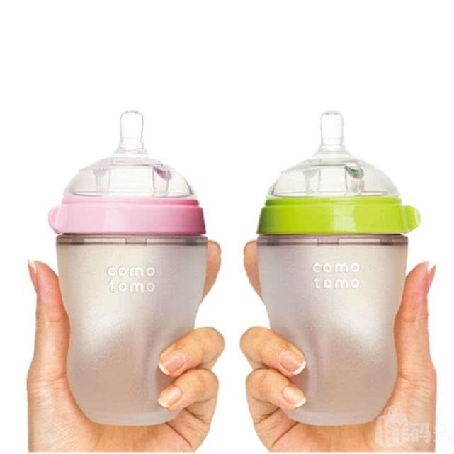 孩子四个月不接受奶瓶怎么办？用这个方法三天解决问题