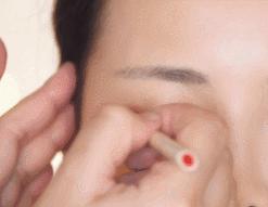 新手也能快速画好的日常眼妆,眼妆教程手把手教你画眼妆