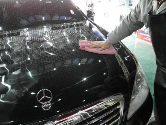 新车抛光打蜡有必要吗,新车抛光打蜡对车伤害大不大