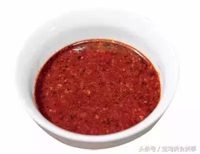 要想凉菜拌得好秘制酱汁少不了,如何调制出粘稠的凉菜酱汁