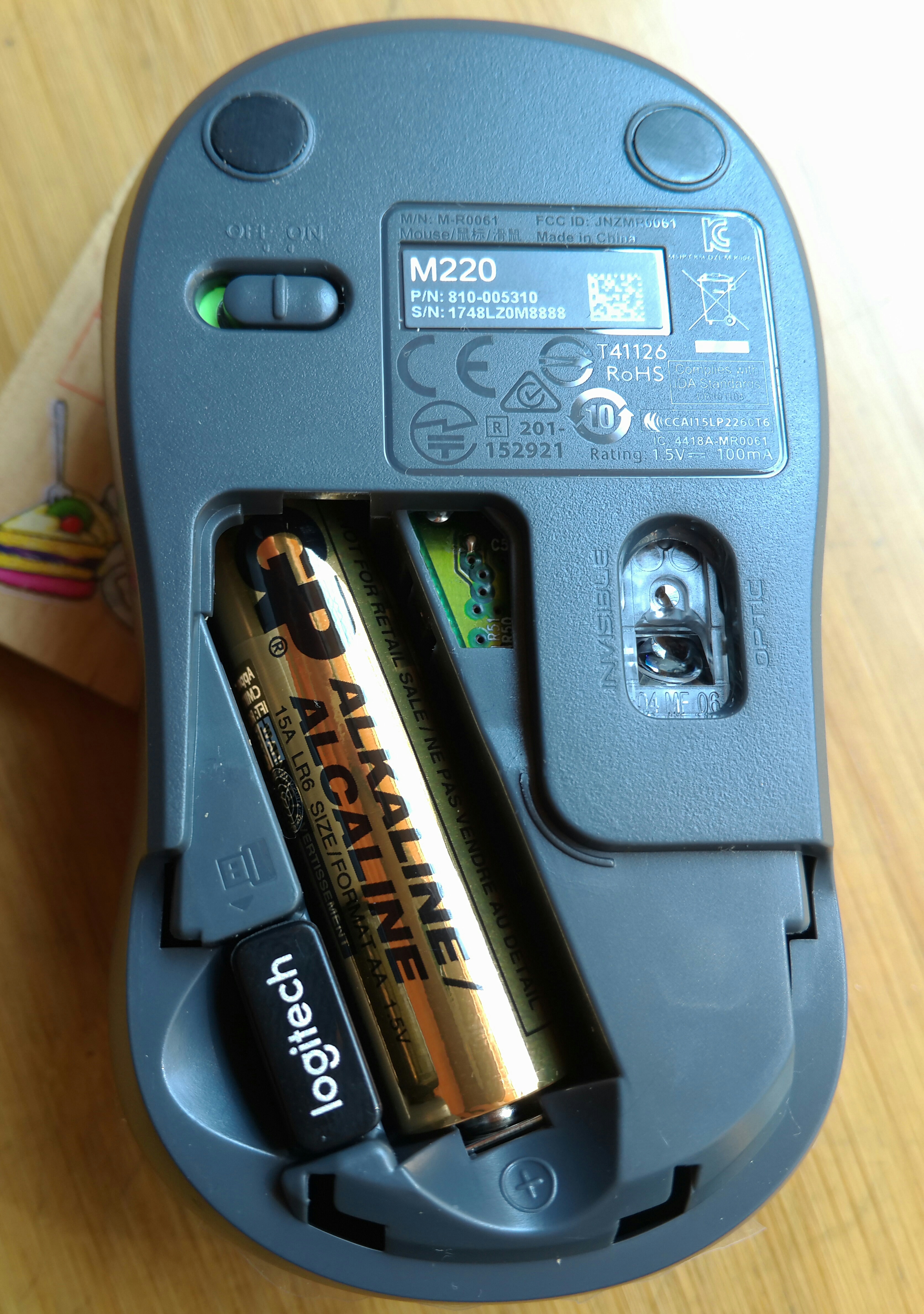 拆罗技无线鼠标的方法,拆一个全新的罗技m220无线鼠标
