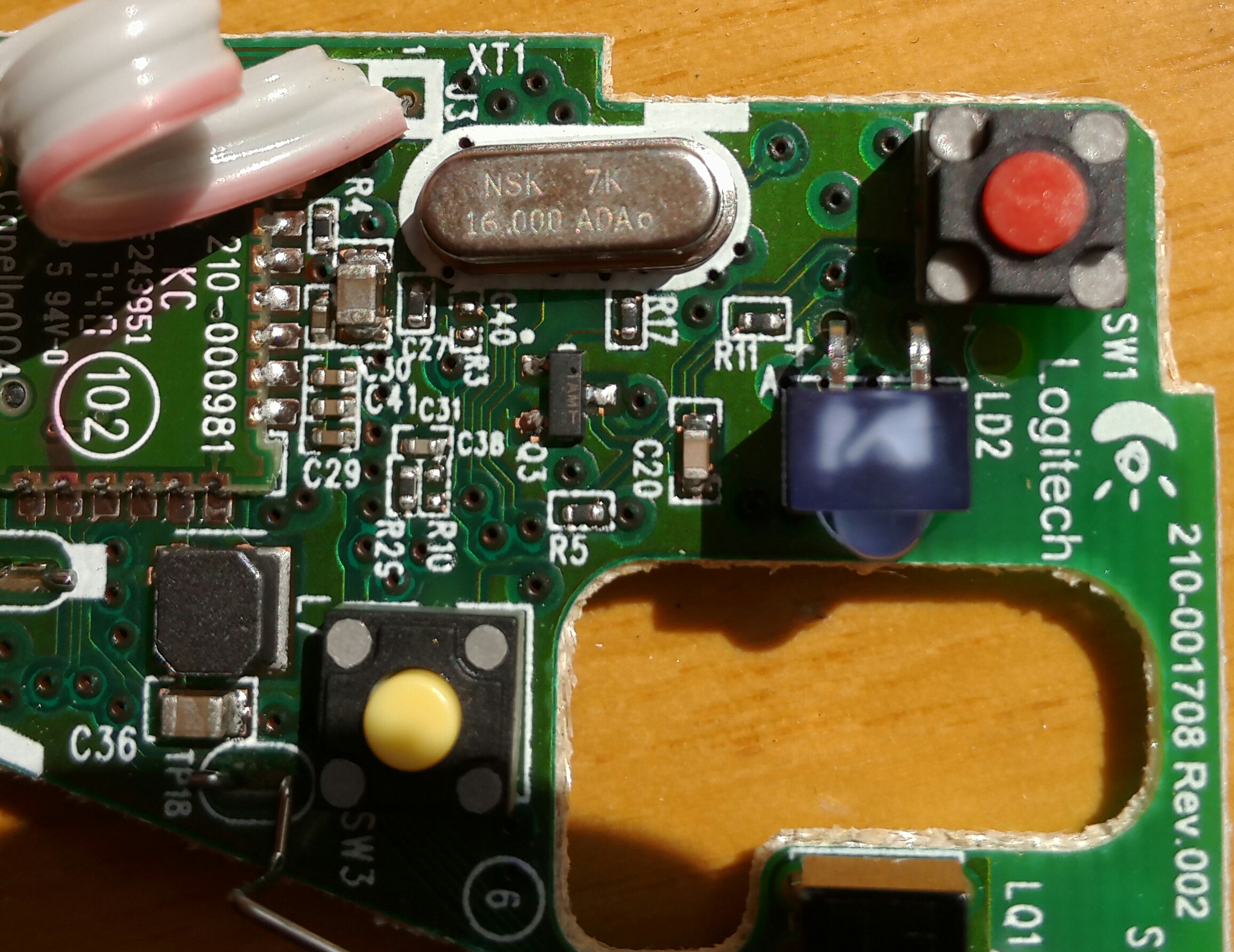 拆罗技无线鼠标的方法,拆一个全新的罗技m220无线鼠标