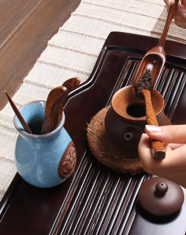 喝茶常用的六样工具,喝茶必备的器具