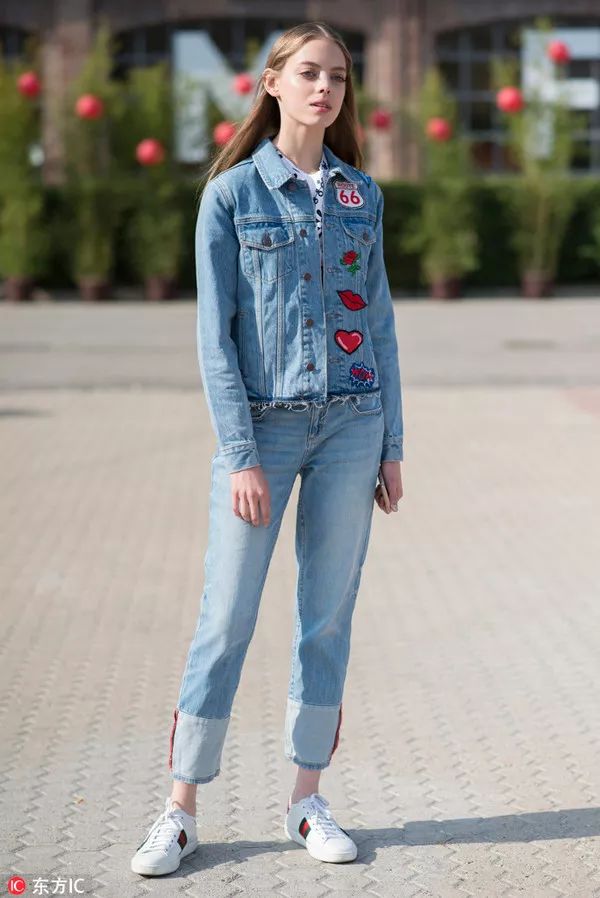 胖妹妹个子矮适合穿多高的高跟鞋,谁说小个子不能穿平底鞋