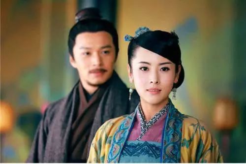 凤凰男与孔雀女的爱情,凤凰男与孔雀女的三观