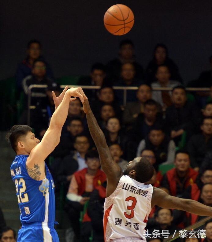 椹竷閲岄閽㈣阿骞曟垬,棣栭挗椹竷閲岃阿骞曟垬