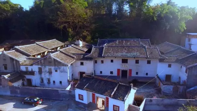 梅州客家围龙屋图片大全,梅州客家围龙屋最有特点