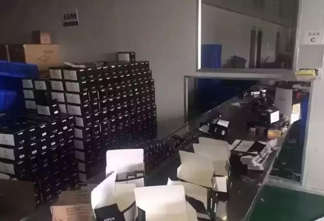 小心你用的化妆品可能不合规,阿玛尼dior和ysl