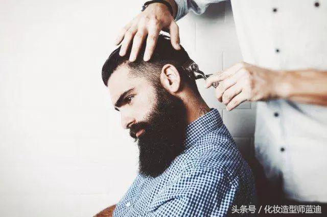 男生发型2021流行发型中学生,男生短发型2021流行发型碎盖头