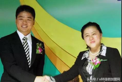 她一战赚了几十亿，她说：世界上最好的生意有三种