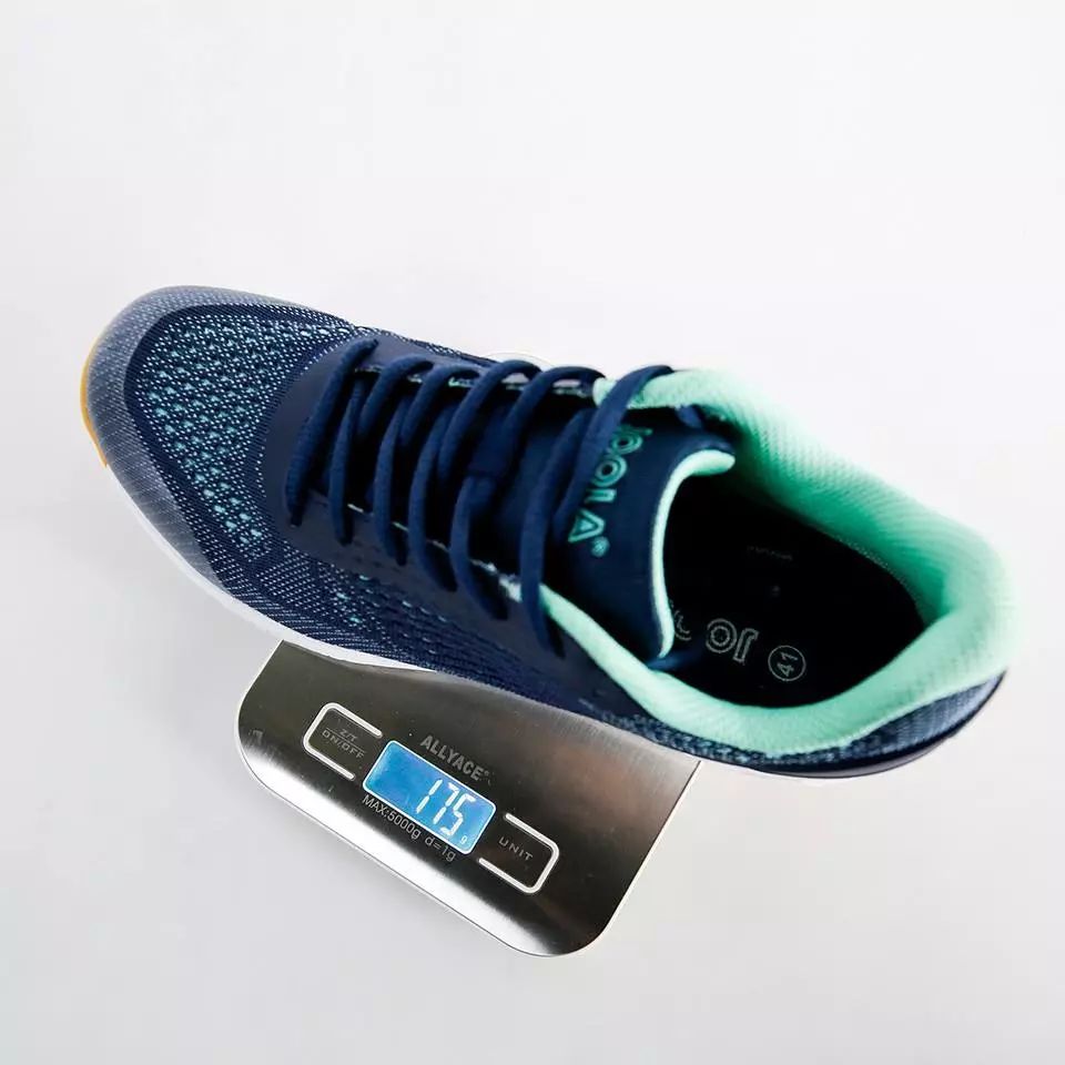 这四双顶级跑鞋你选哪个,打乒乓球推荐的球鞋