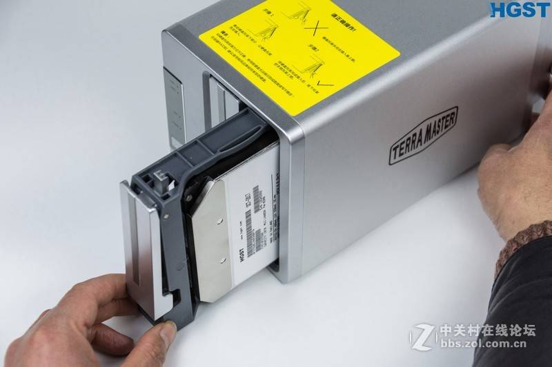 hgst10t纭洏,hgst纭洏娴嬭瘎