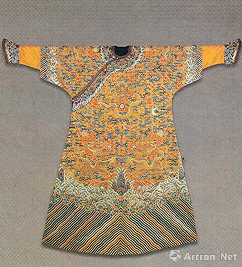 艺术品市场发展现状及趋势,近几年艺术品市场展望