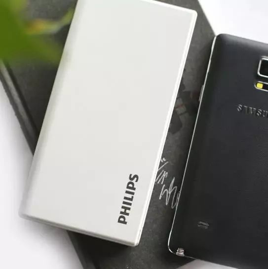 移动电源推荐大容量移动电源,移动电源怎么选择比较好