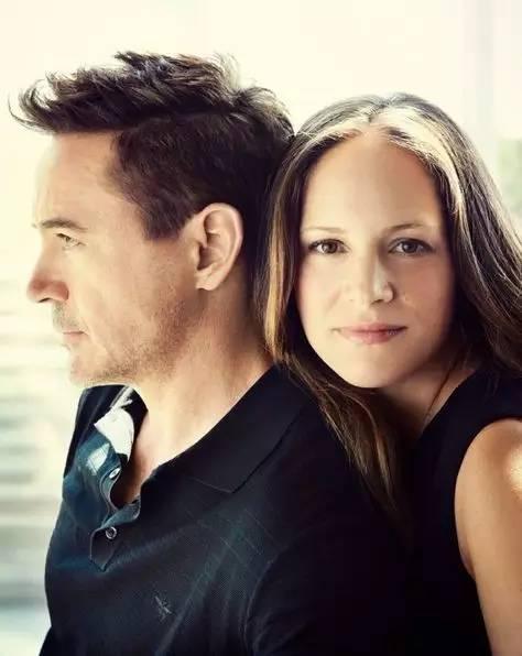 漫威钢铁侠和唐尼,漫威钢铁侠小罗伯特唐尼签名照