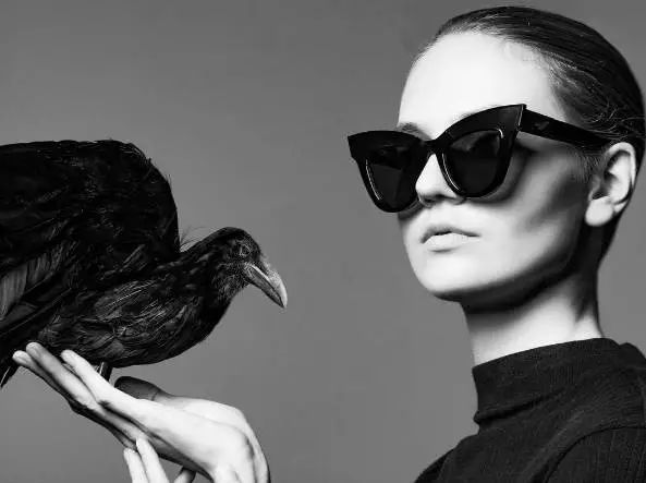 怎么挑选女士墨镜尺寸图解,墨镜挑选方法适合自己的