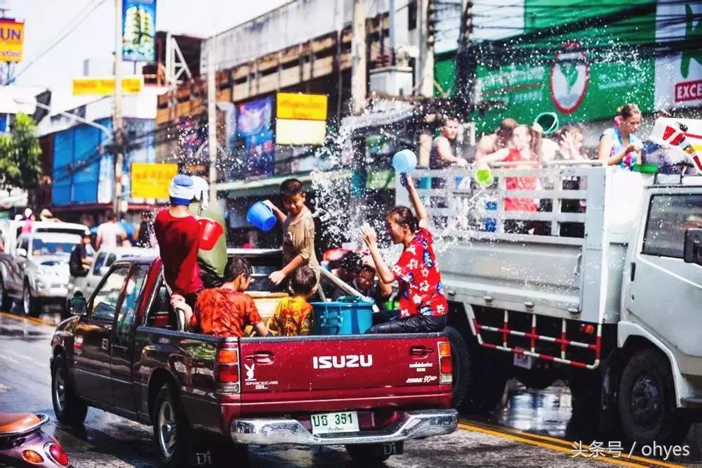 泰国泼水节游玩穿搭,泰国泼水节游玩的最全攻略