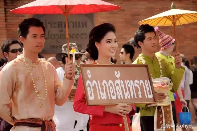 泰国泼水节游玩穿搭,泰国泼水节游玩的最全攻略