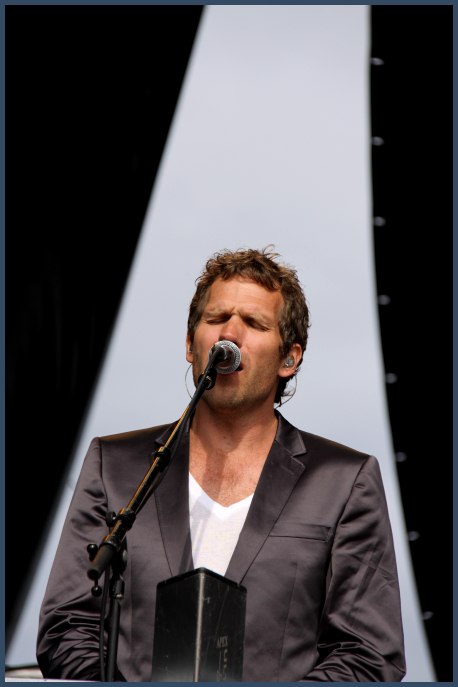 吻别翻唱有多火,吻别被外国翻唱了几个版本