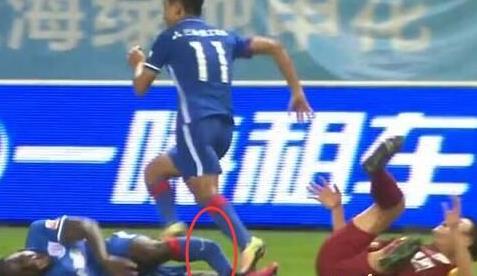 广州恒大塔利斯卡踢鲁能,广州恒大阿兰首球