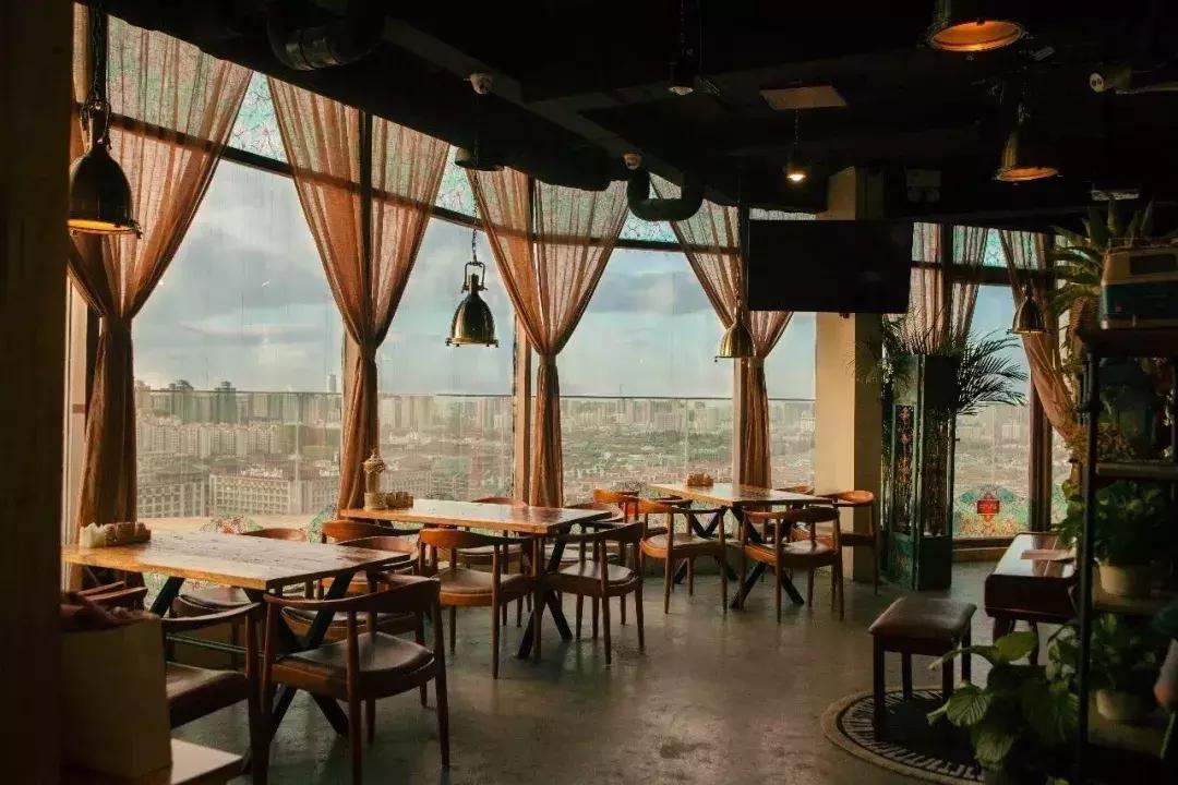 西安十家高逼格餐厅,西安适合15人去的有氛围感的餐厅