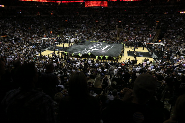 NBA有哪些“魔鬼主场”？马刺令詹皇抽筋，雷霆闹鬼客队怕