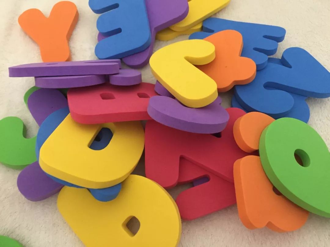 给宝宝拍萌照的相机,宝宝创意照在家就能拍的