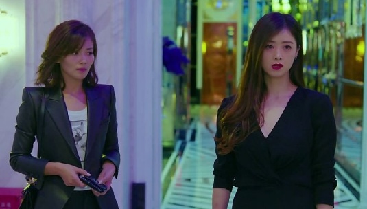 孙俪殷桃对比,殷桃孙俪奖项