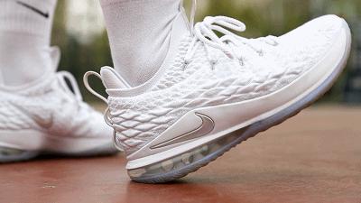 勒布朗15实战测评,勒布朗15low拆解