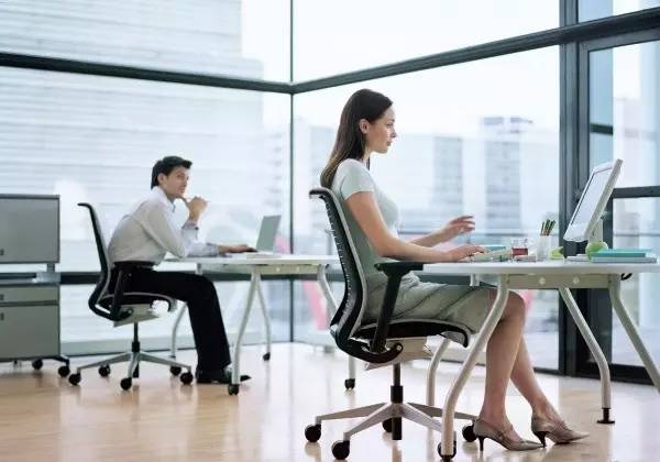 警惕这5种行为会加重湿气,湿气重多半因为这4个坏习惯