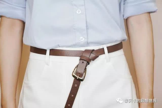 跆拳道白腰带的正确系法简单视频,带金属扣的腰带系法蝴蝶结慢动作