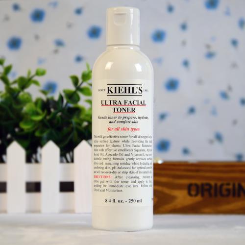 最适合夏天的化妆水,十大适合夏天用的水乳敏感肌