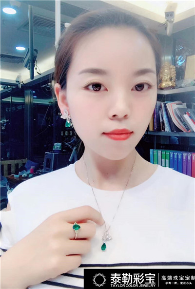 LOOK各路知名女性玩转时尚圈如何完美从大众蜕变为女神