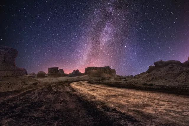 陶冶户外徒步戈壁,陶冶户外挑战无人区