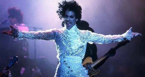 prince王子怎么去世的,prince死因大揭秘