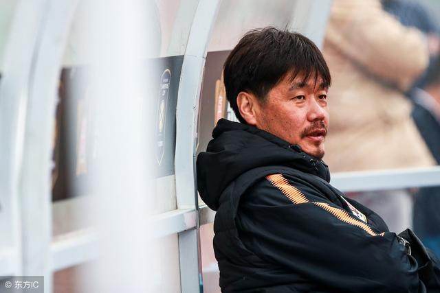 崔龙洙的教练团队,崔龙洙担任河南队主教练